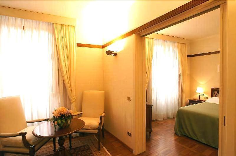 Hotel&Ristorante Miramonti Palazzo Storico Rieti Bagian luar foto