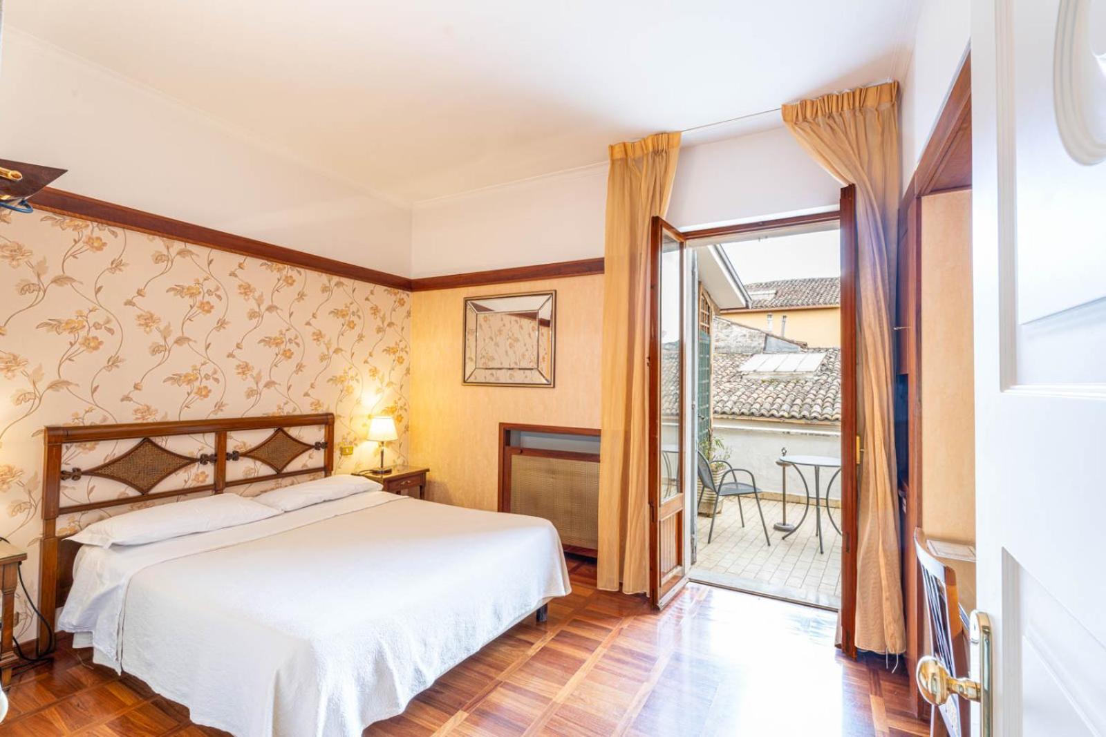 Hotel&Ristorante Miramonti Palazzo Storico Rieti Bagian luar foto